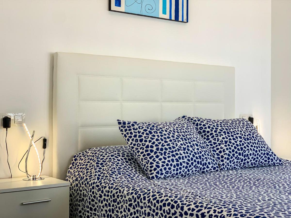 Apartamentos Llamar ปูแอร์โตเดลคาร์เมน ภายนอก รูปภาพ